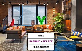 Moxy Warsaw Praga